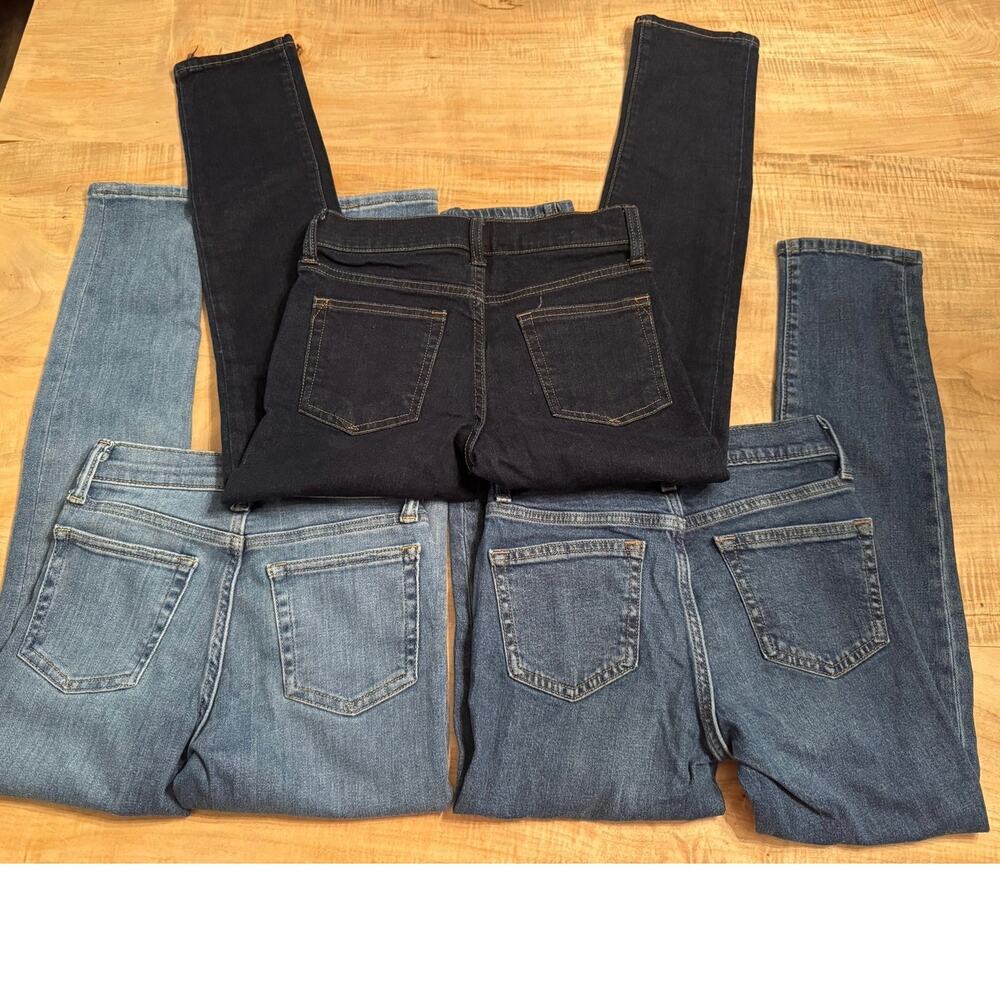 Gap/ old navy jean bundle , size 10 and 10 slim, all skinny, adjustable waist